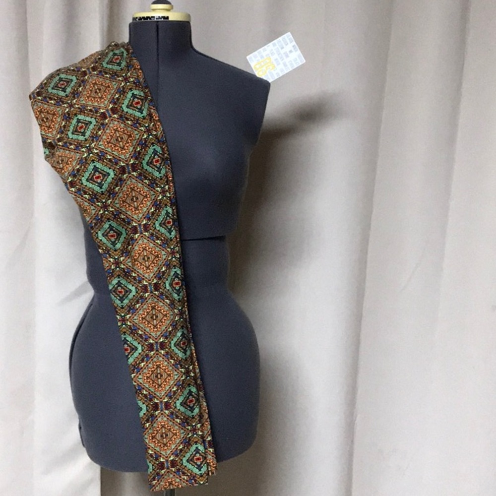NWT neutral Lularoe leggings, OS